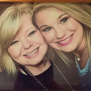 Meet your Posher, Vickie